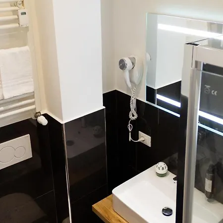 Oda ve Kahvaltı Michelangelo Vatican 4*