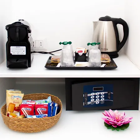 Oda ve Kahvaltı Michelangelo Vatican Roma